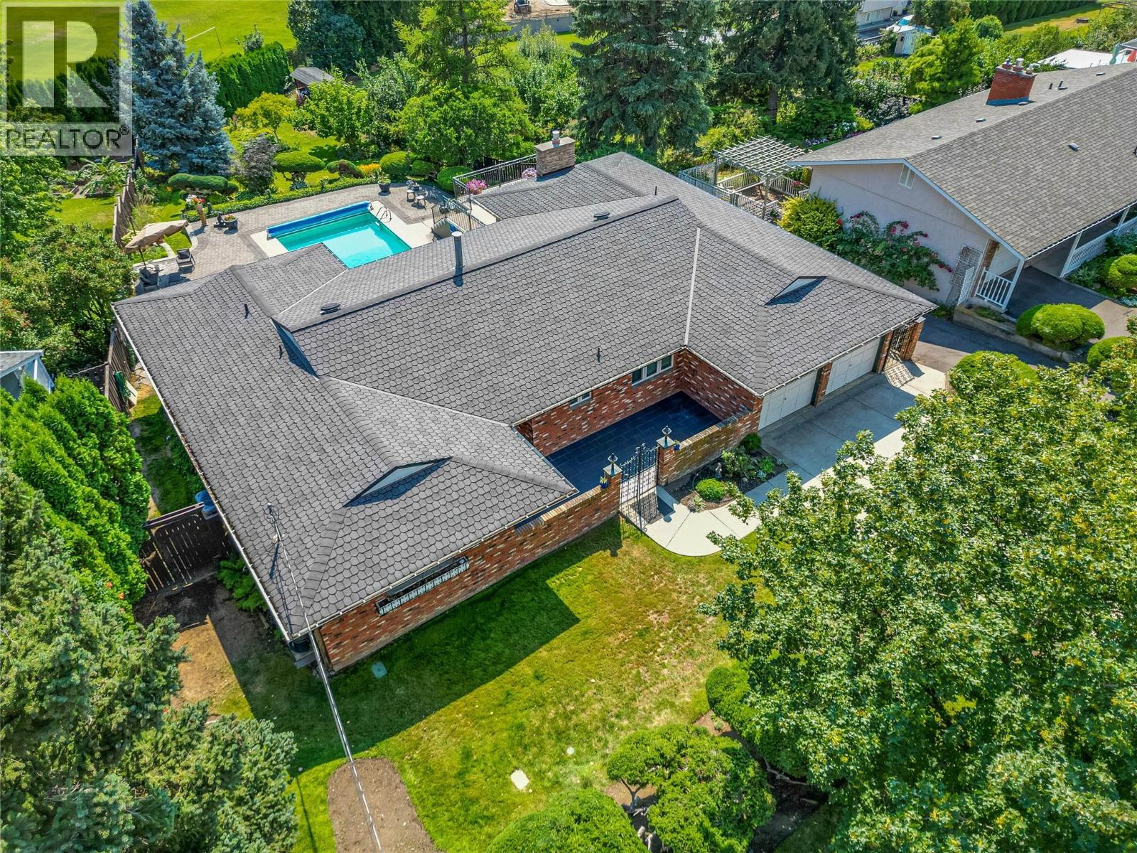 857 Orcrest Drive, Kamloops, British Columbia  V2B 6T3 - Photo 46 - 10397824