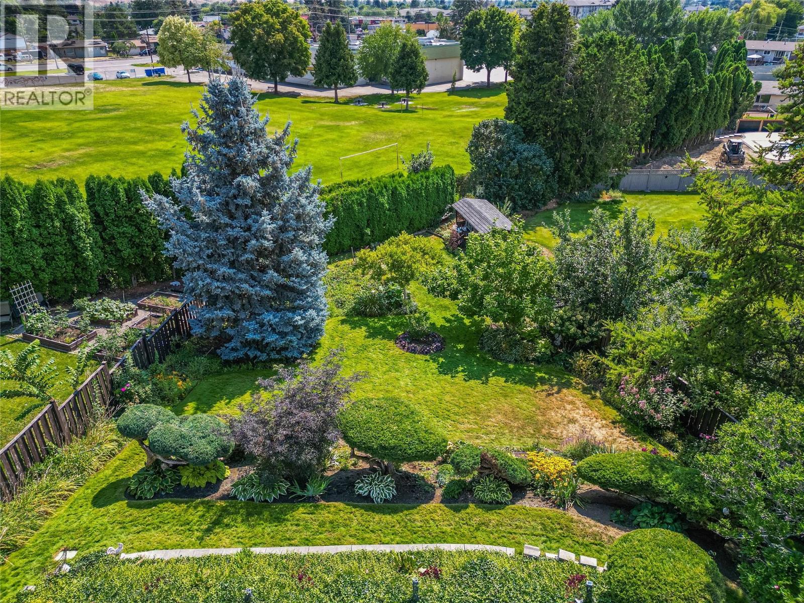 857 Orcrest Drive, Kamloops, British Columbia  V2B 6T3 - Photo 49 - 10397824