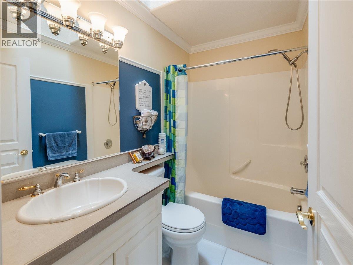 3617 14th Avenue, Castlegar, British Columbia  V1N 4J2 - Photo 36 - 10398027