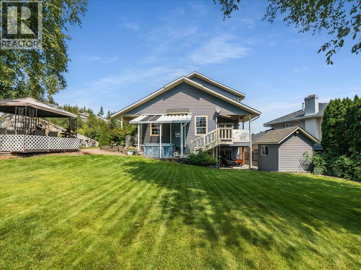 3617 14th Avenue, Castlegar, British Columbia  V1N 4J2 - Photo 73 - 10398027