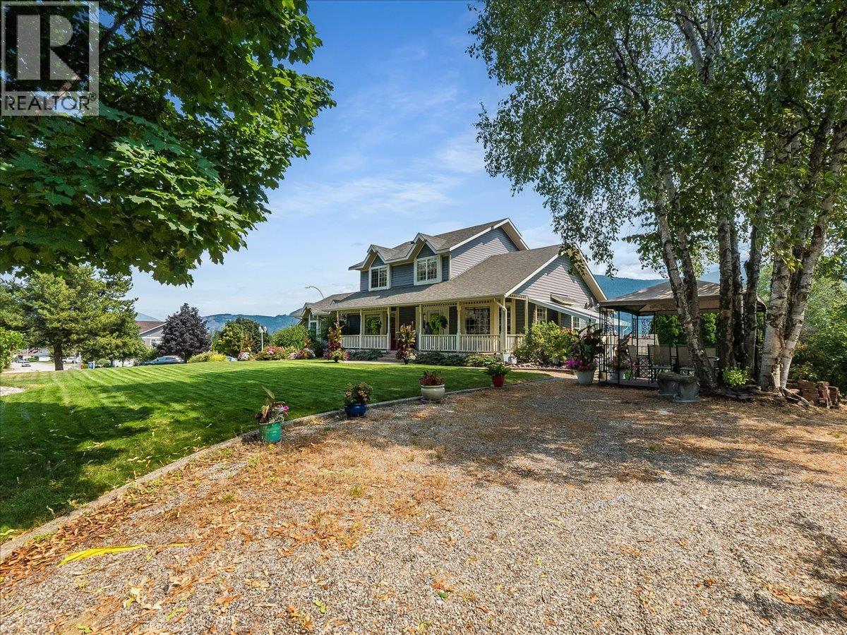 3617 14th Avenue, Castlegar, British Columbia  V1N 4J2 - Photo 77 - 10398027