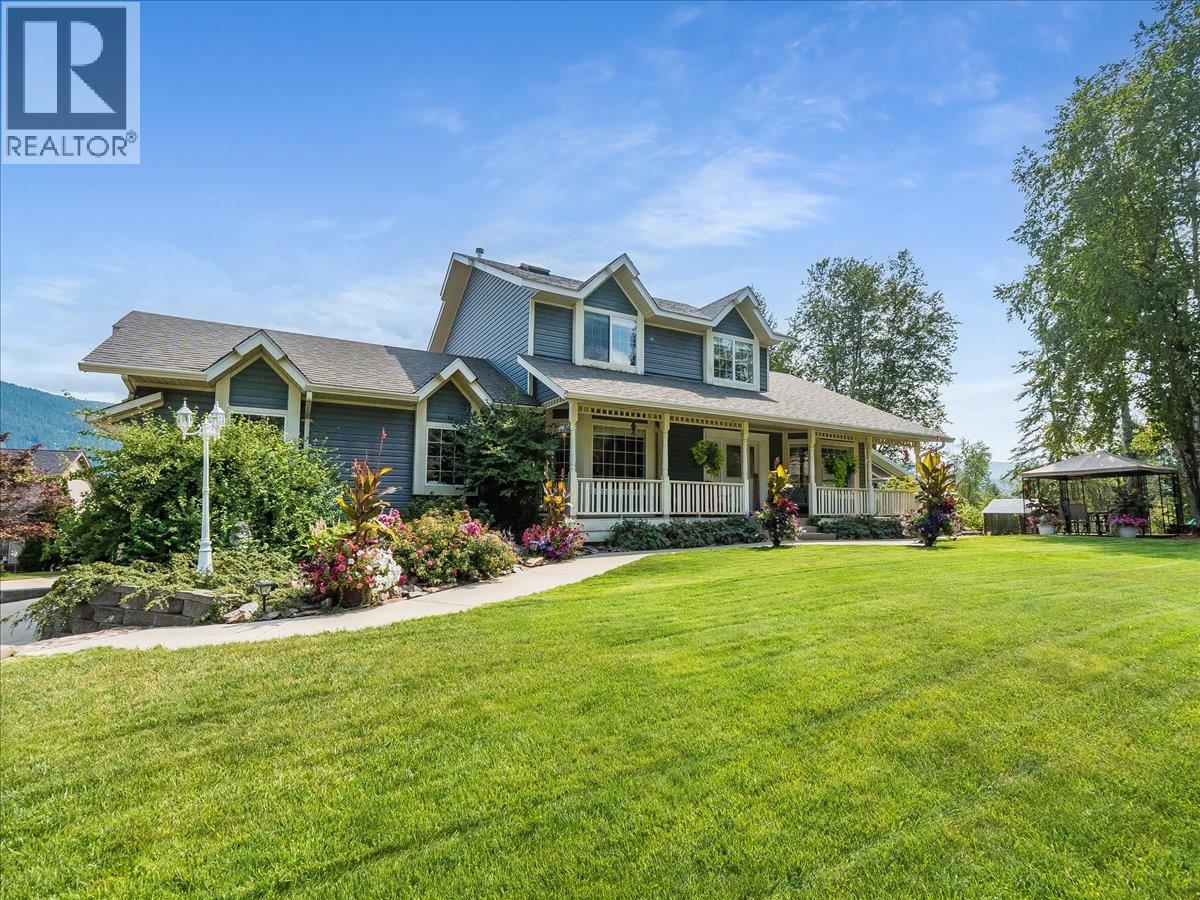 3617 14th Avenue, Castlegar, British Columbia  V1N 4J2 - Photo 86 - 10398027