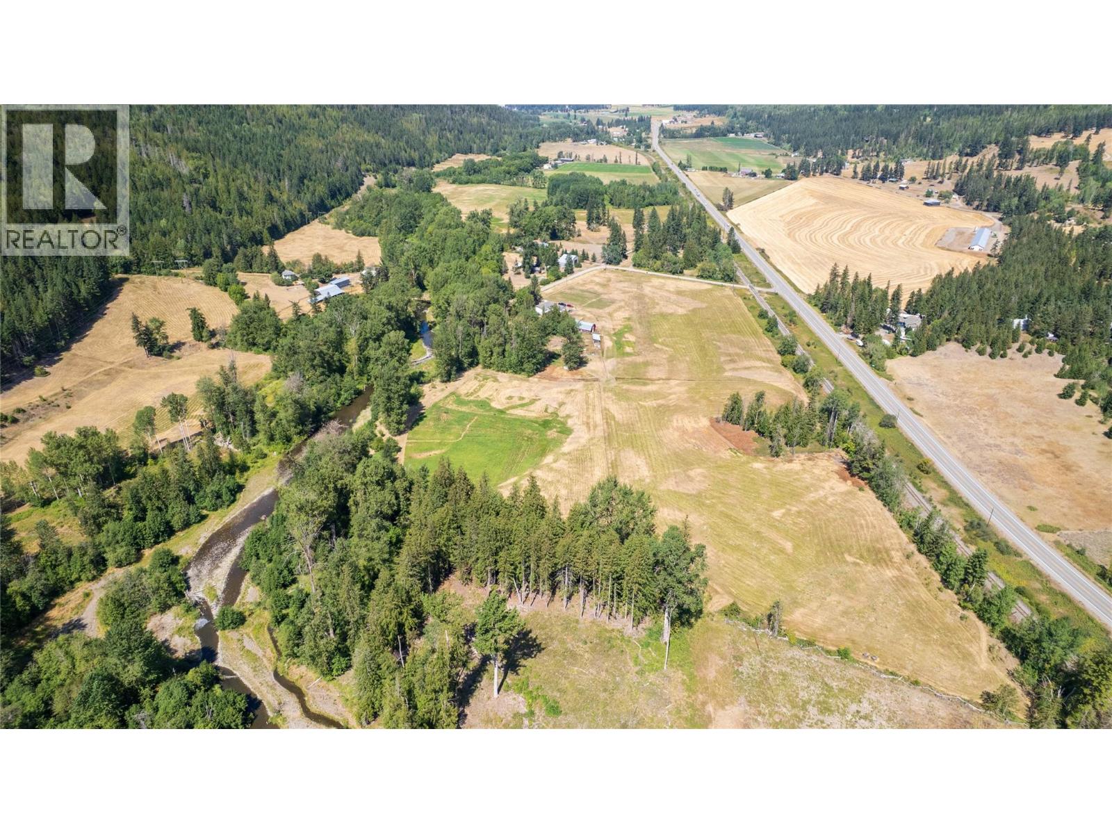 3545 Shaw Road, Falkland, British Columbia  V0E 1W1 - Photo 6 - 10397883