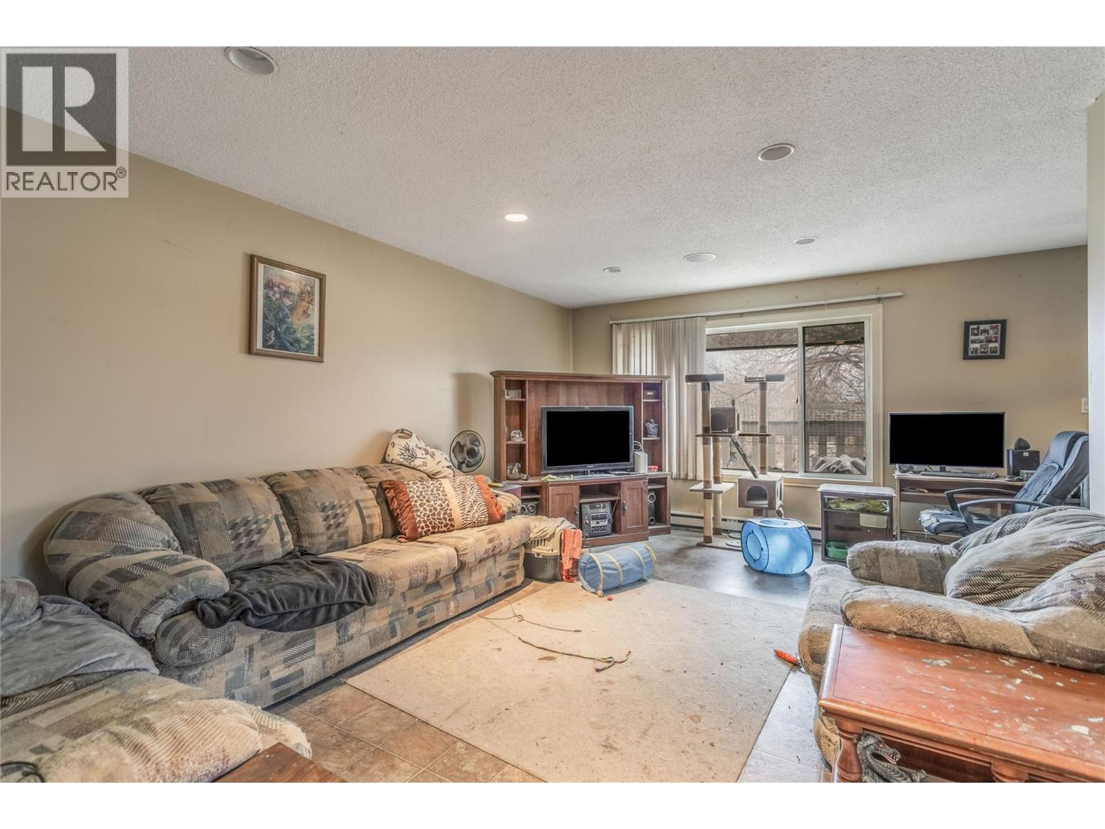 1105 Cactus Road, Kelowna, British Columbia  V1X 5N3 - Photo 7 - 10397728