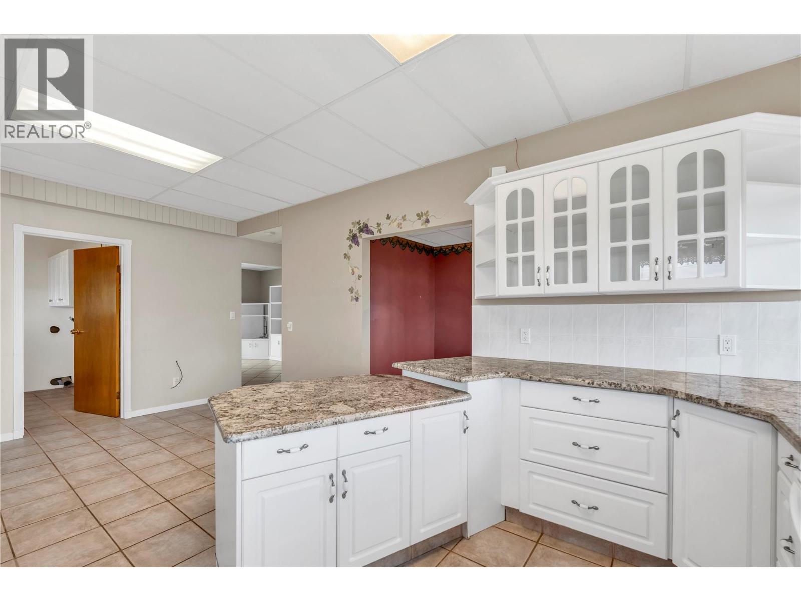 760 Hudson Street, Penticton, British Columbia  V2A 8S9 - Photo 10 - 10398096