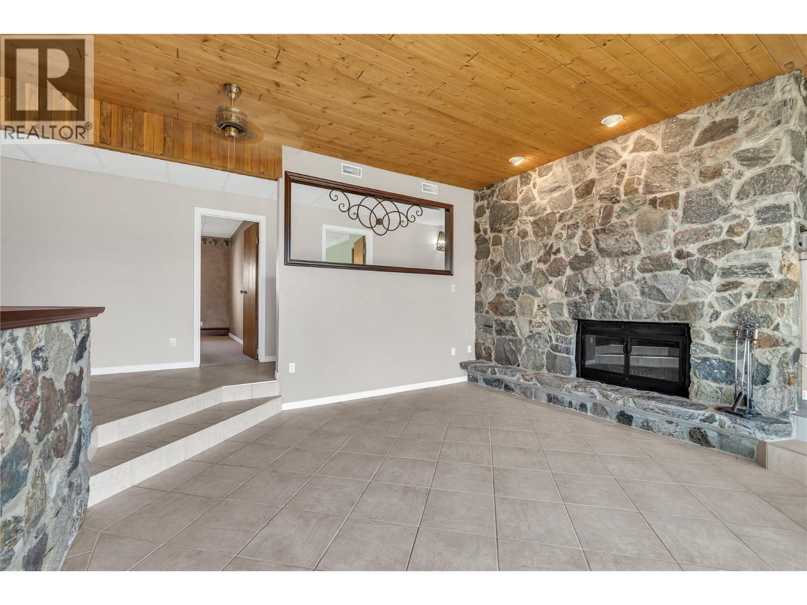 760 Hudson Street, Penticton, British Columbia  V2A 8S9 - Photo 24 - 10398096