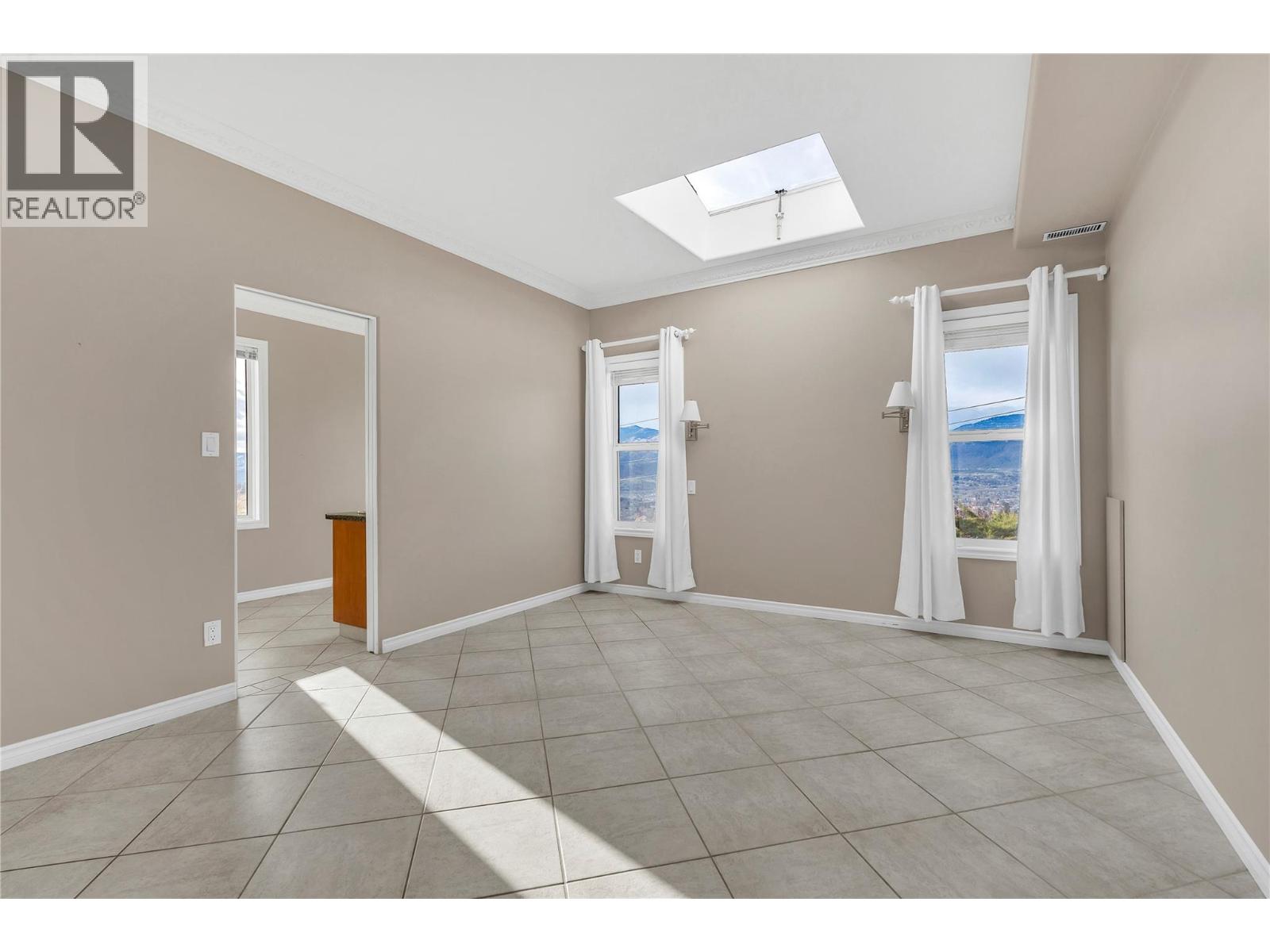 760 Hudson Street, Penticton, British Columbia  V2A 8S9 - Photo 35 - 10398096