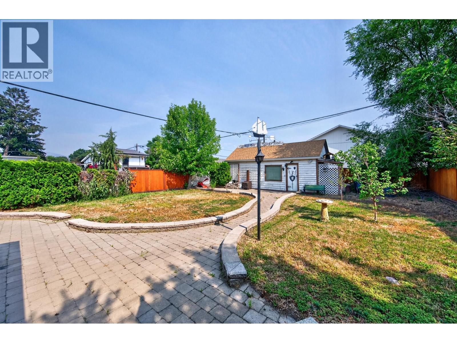 376 Alexander Avenue, Kamloops, British Columbia  V2B 3R3 - Photo 2 - 10397917