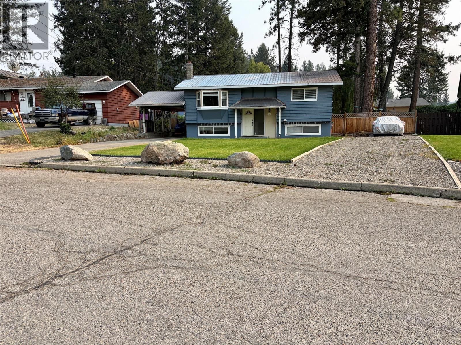103 Edgewood Drive, Princeton, British Columbia  V0X 1W0 - Photo 2 - 10398077