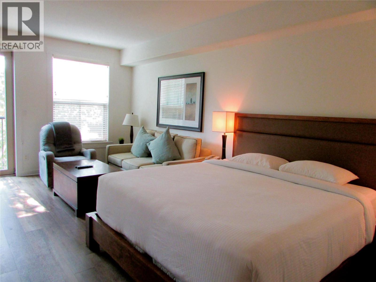 4200 Lakeshore Drive Unit# 224, Osoyoos, British Columbia  V0H 1V6 - Photo 3 - 10397872