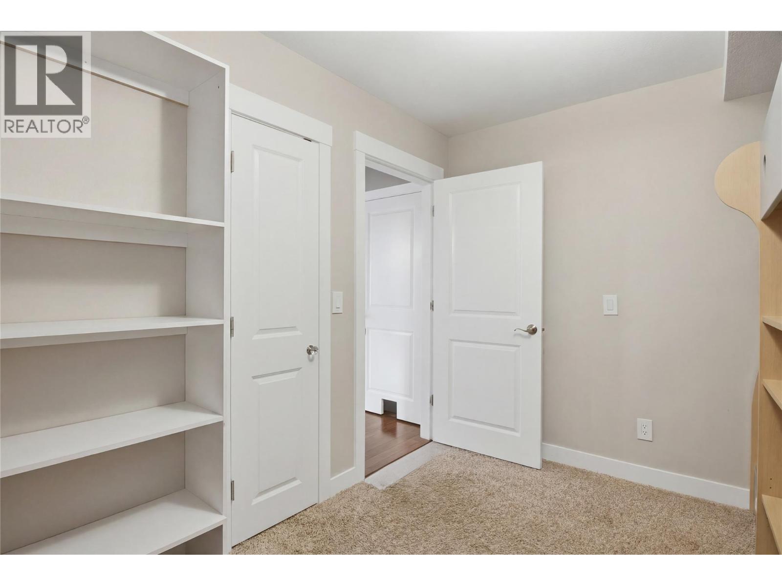 2135 Tranquille Road, Kamloops, British Columbia  V2B 3M9 - Photo 25 - 10398106