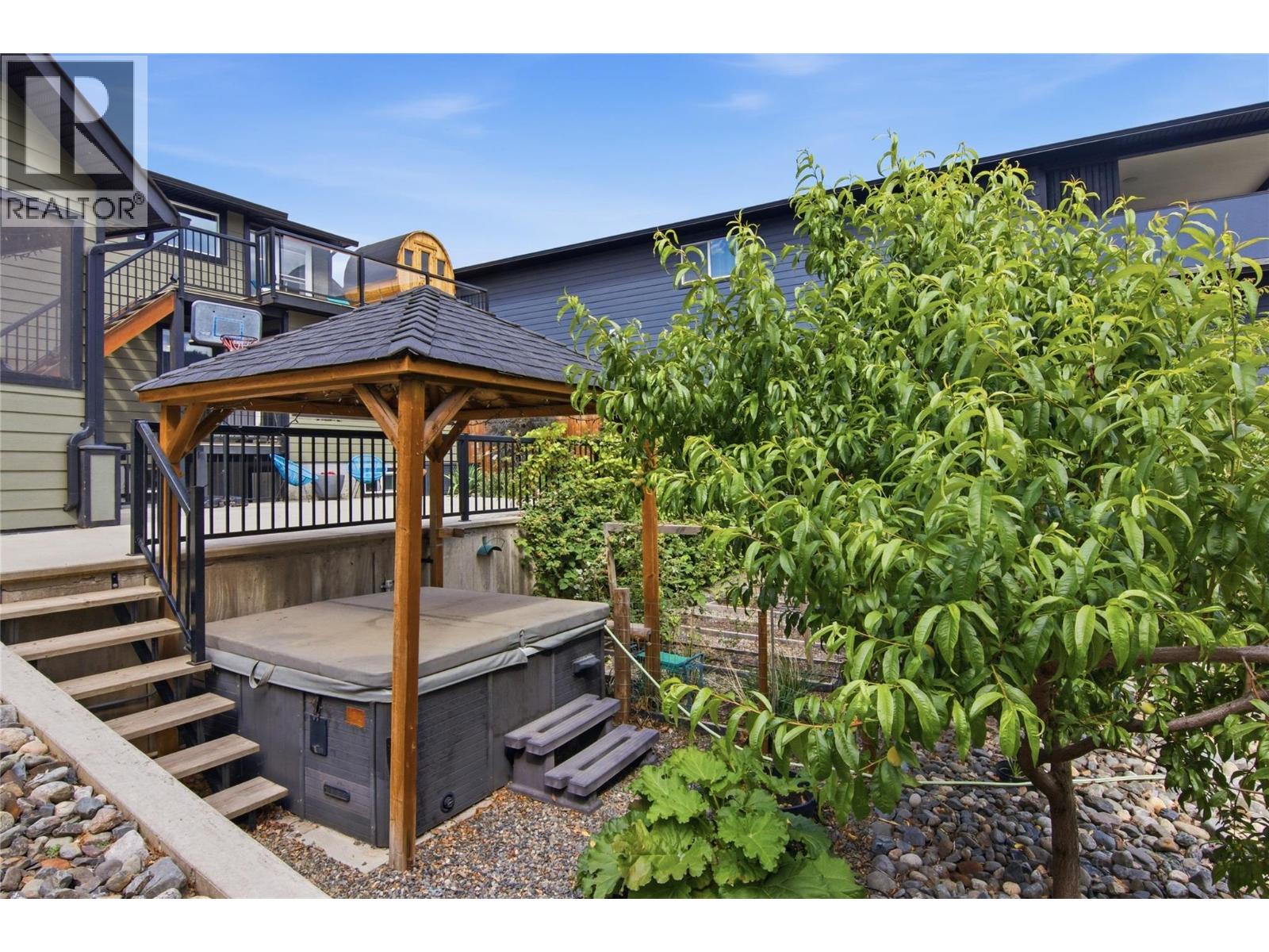 2135 Tranquille Road, Kamloops, British Columbia  V2B 3M9 - Photo 59 - 10398106