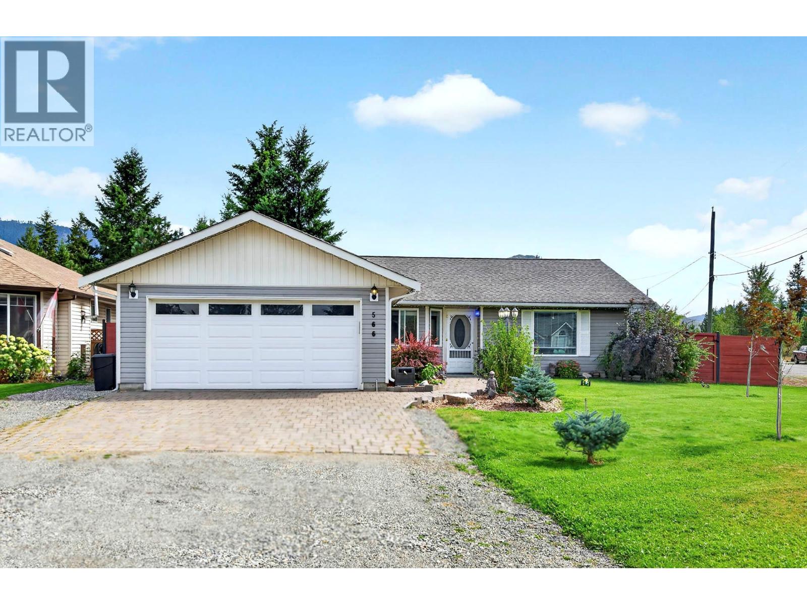 566 Mclean Road, Barriere, British Columbia  V0E 1E0 - Photo 37 - 10397580