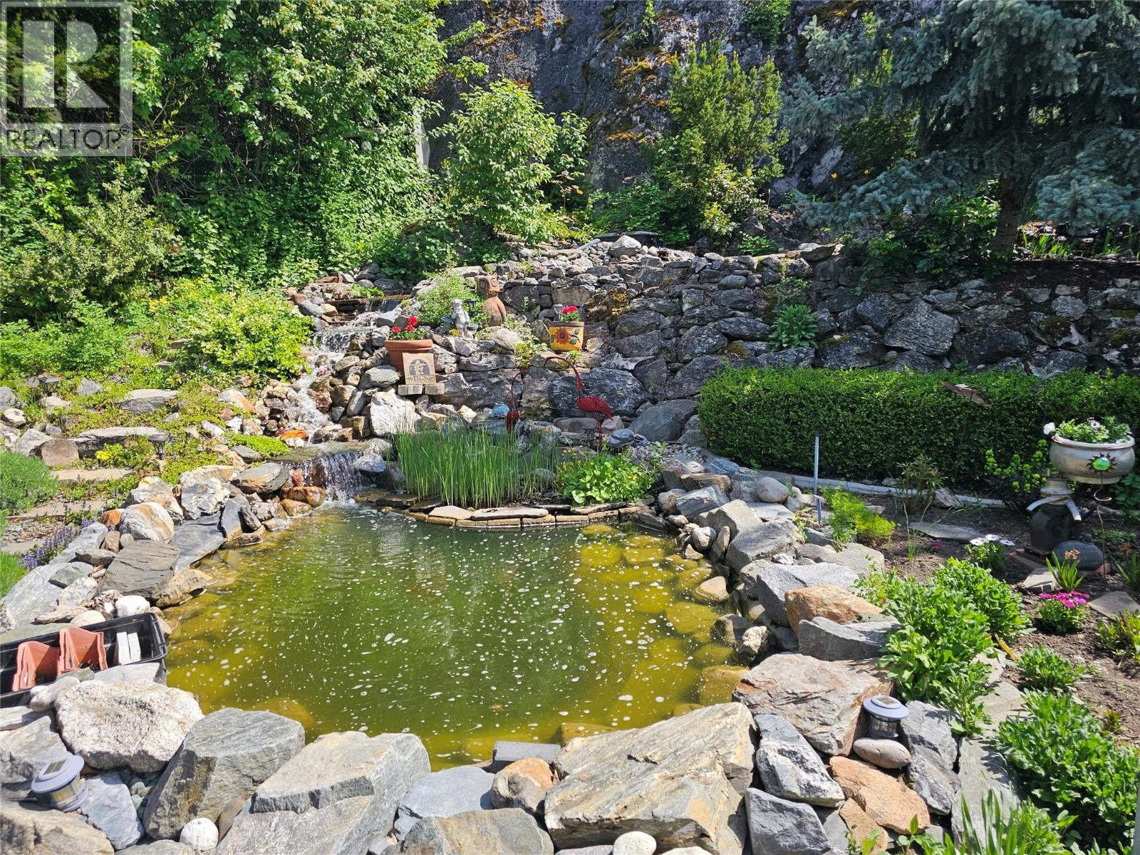 3221 Crosby Road, Vernon, British Columbia  V1T 4Z7 - Photo 4 - 10398109