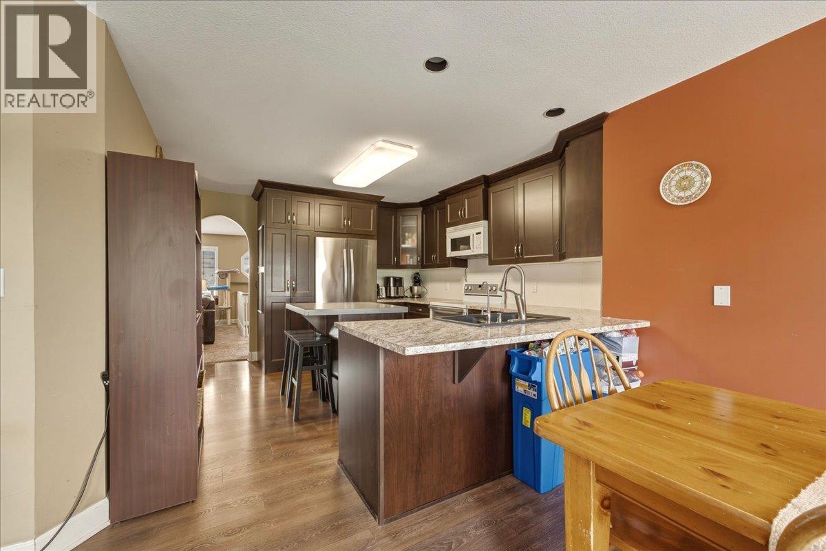 2225 Teal Place, Vernon, British Columbia  V1H 1R1 - Photo 12 - 10397864