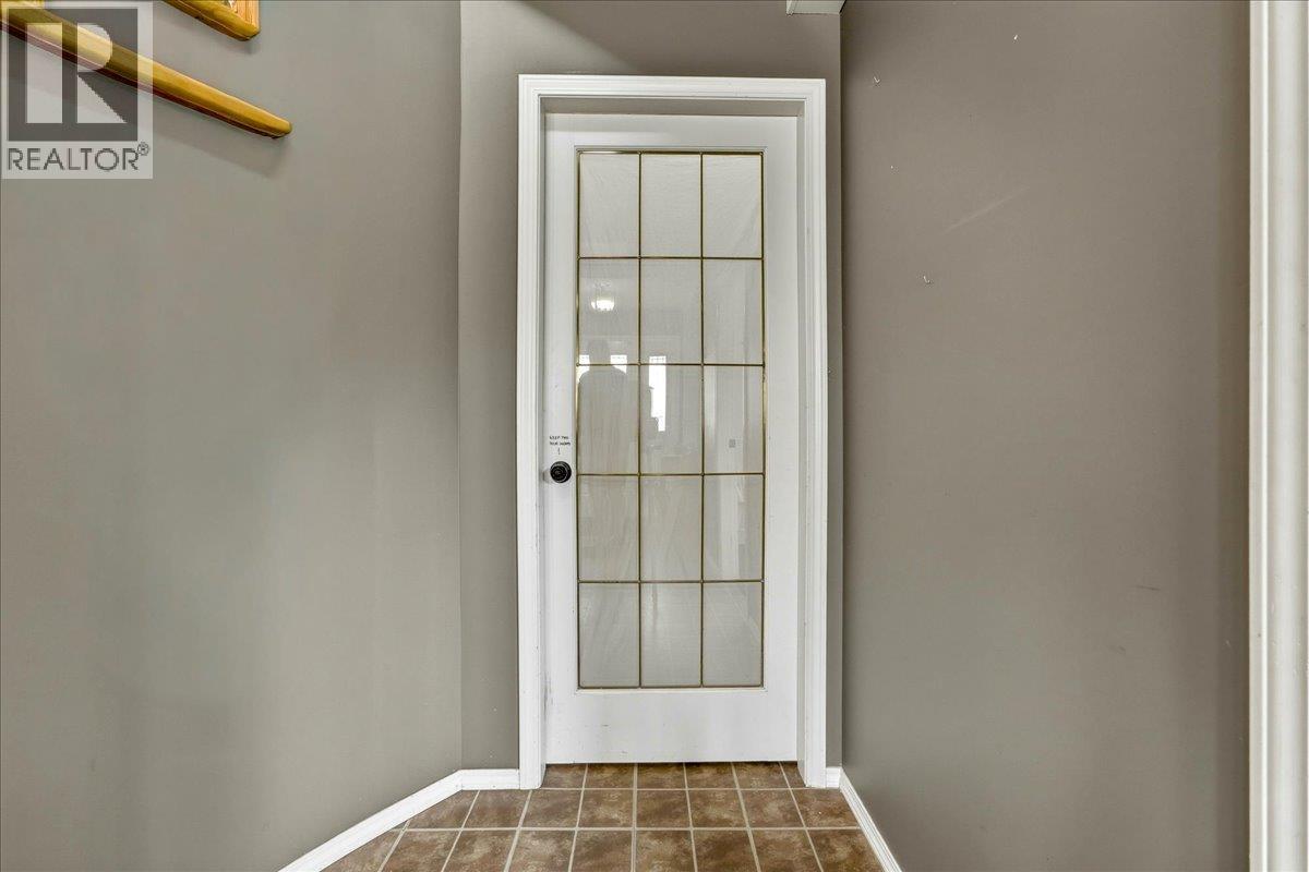 2225 Teal Place, Vernon, British Columbia  V1H 1R1 - Photo 32 - 10397864