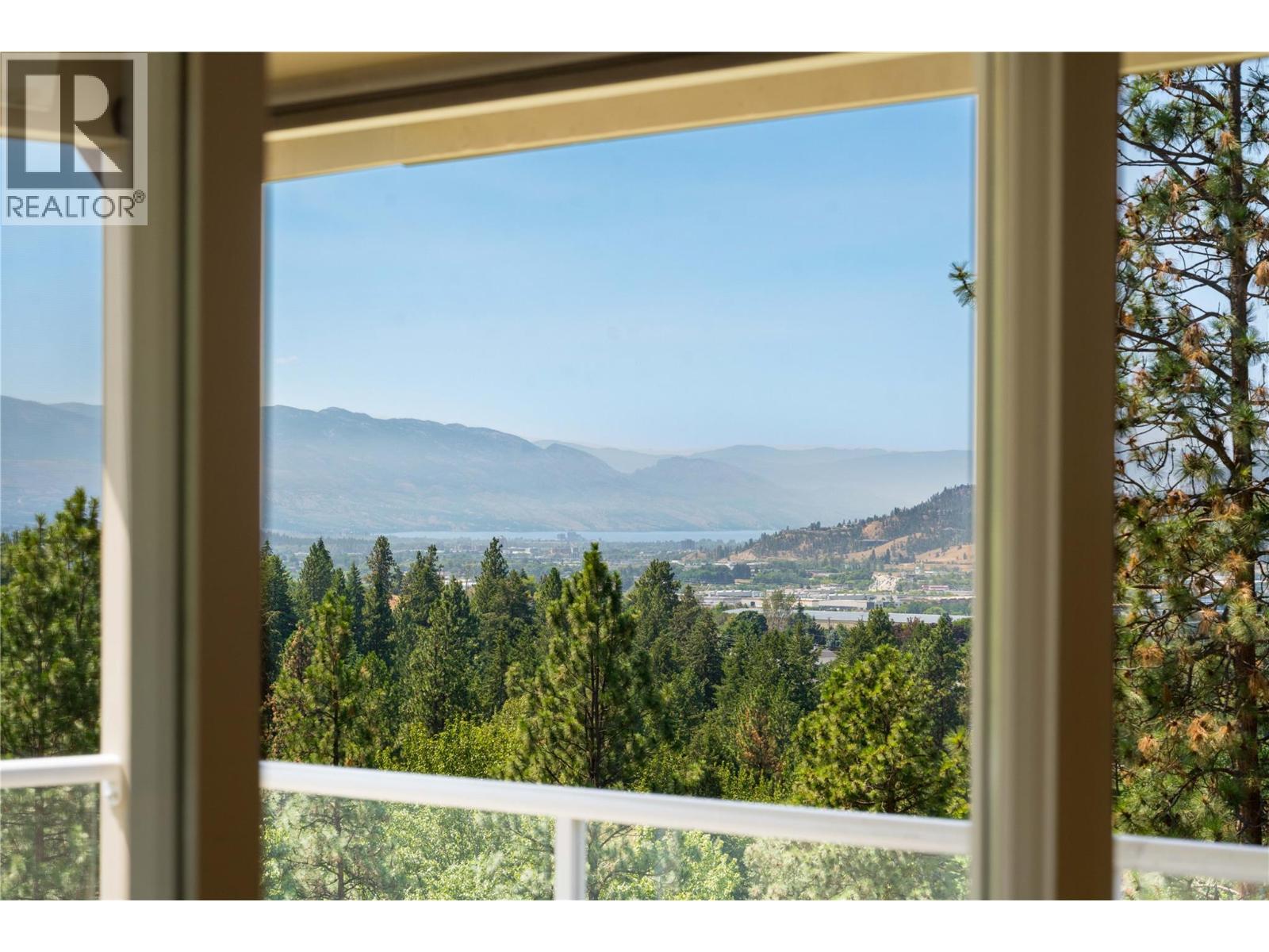 5281 Silverado Place, Kelowna, British Columbia  V1X 7X8 - Photo 8 - 10397999
