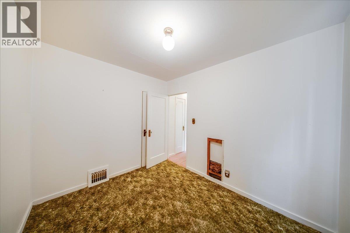 306 Sylvia Crescent, Trail, British Columbia  V1R 1A5 - Photo 16 - 10397988