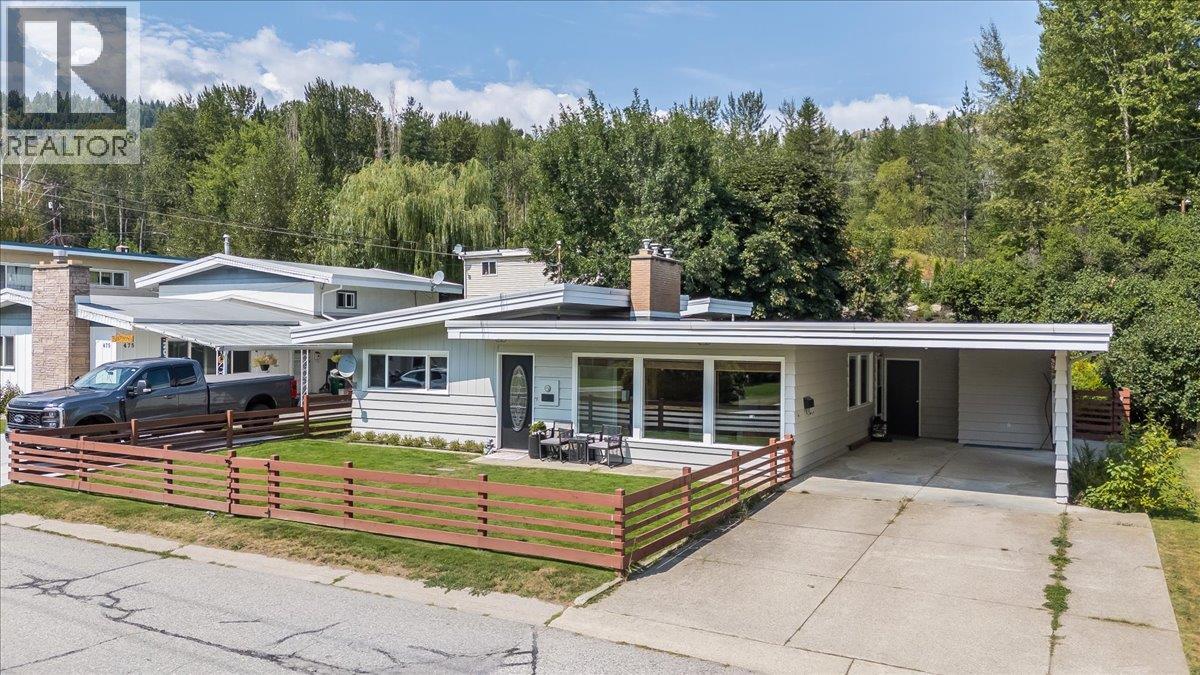 469 Forrest Drive, Trail, British Columbia  V1R 2H1 - Photo 2 - 10397894