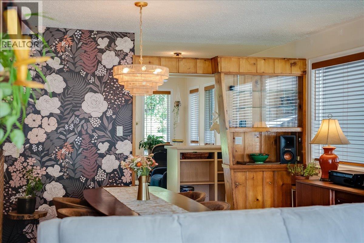 469 Forrest Drive, Trail, British Columbia  V1R 2H1 - Photo 22 - 10397894