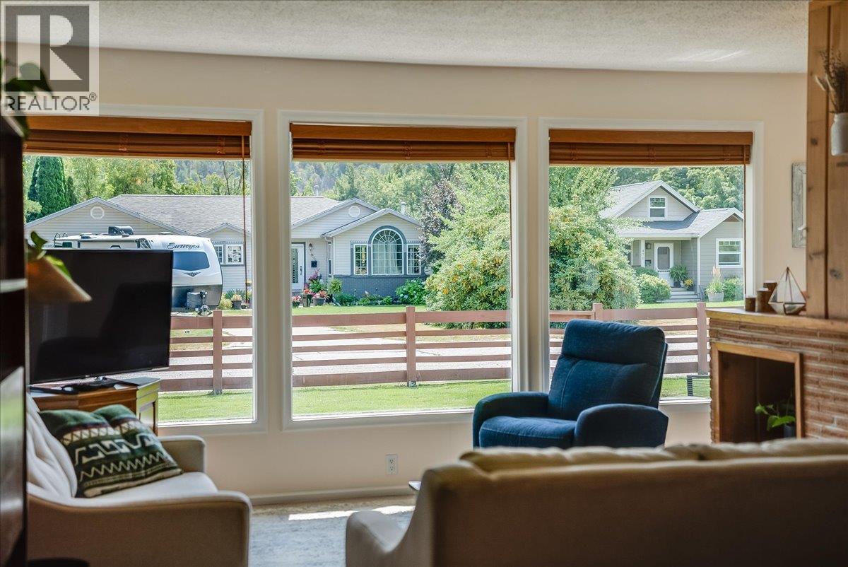 469 Forrest Drive, Trail, British Columbia  V1R 2H1 - Photo 24 - 10397894