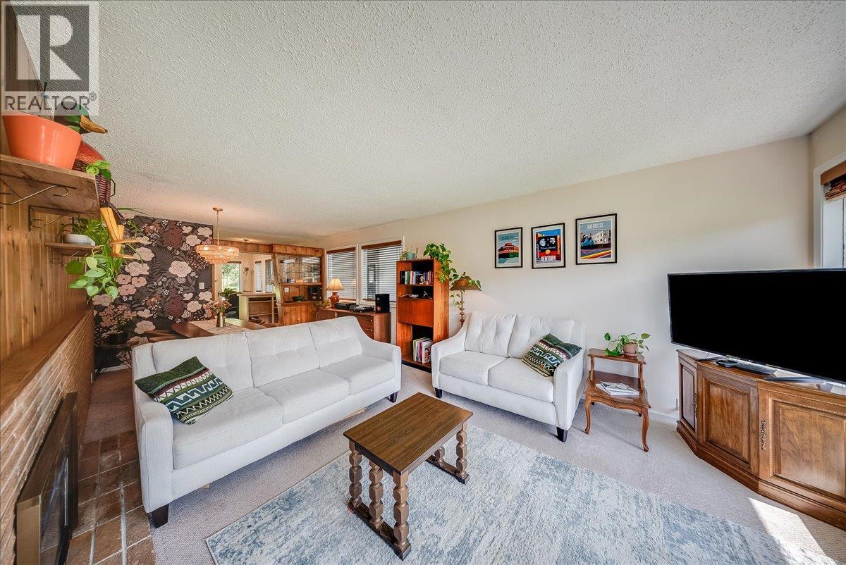 469 Forrest Drive, Trail, British Columbia  V1R 2H1 - Photo 28 - 10397894