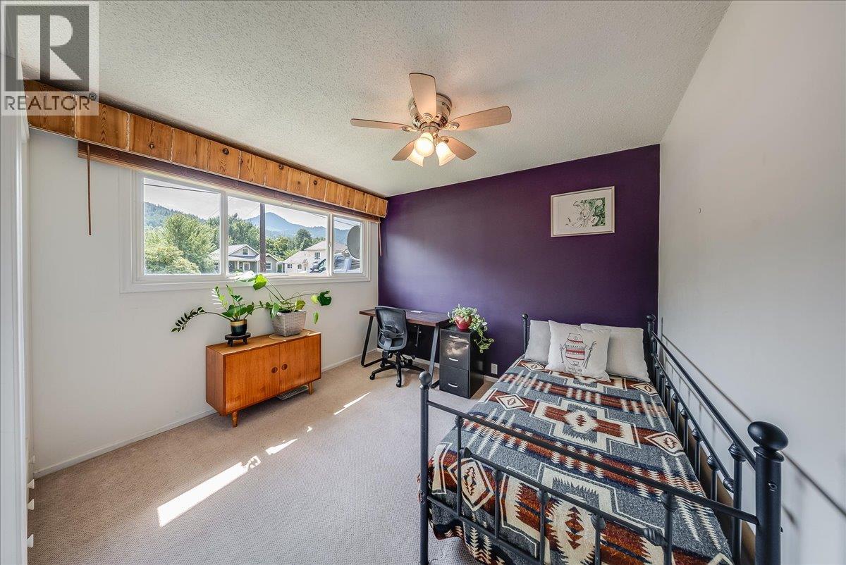 469 Forrest Drive, Trail, British Columbia  V1R 2H1 - Photo 32 - 10397894