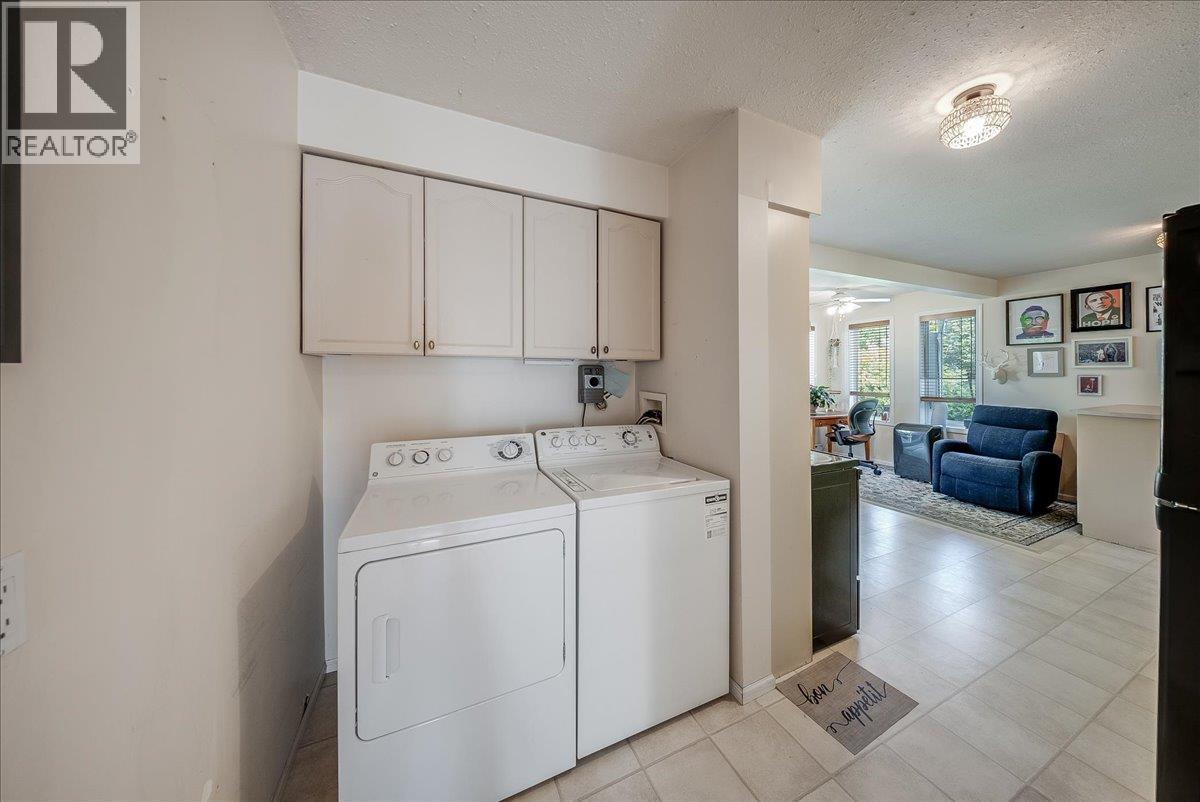 469 Forrest Drive, Trail, British Columbia  V1R 2H1 - Photo 39 - 10397894