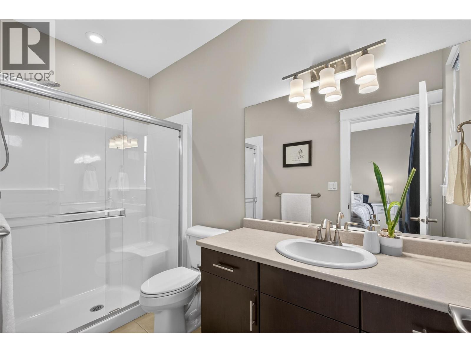 433 Mccarren Avenue Unit# 9, Kelowna, British Columbia  V1W 4T8 - Photo 8 - 10397764