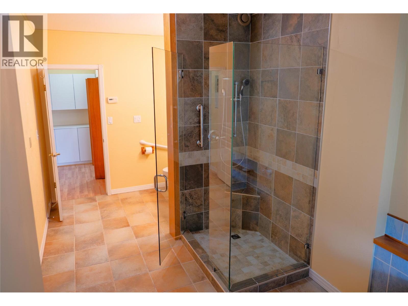 9767 & 9765 Pighin Road, Cranbrook, British Columbia  V1C 7C9 - Photo 18 - 10397936