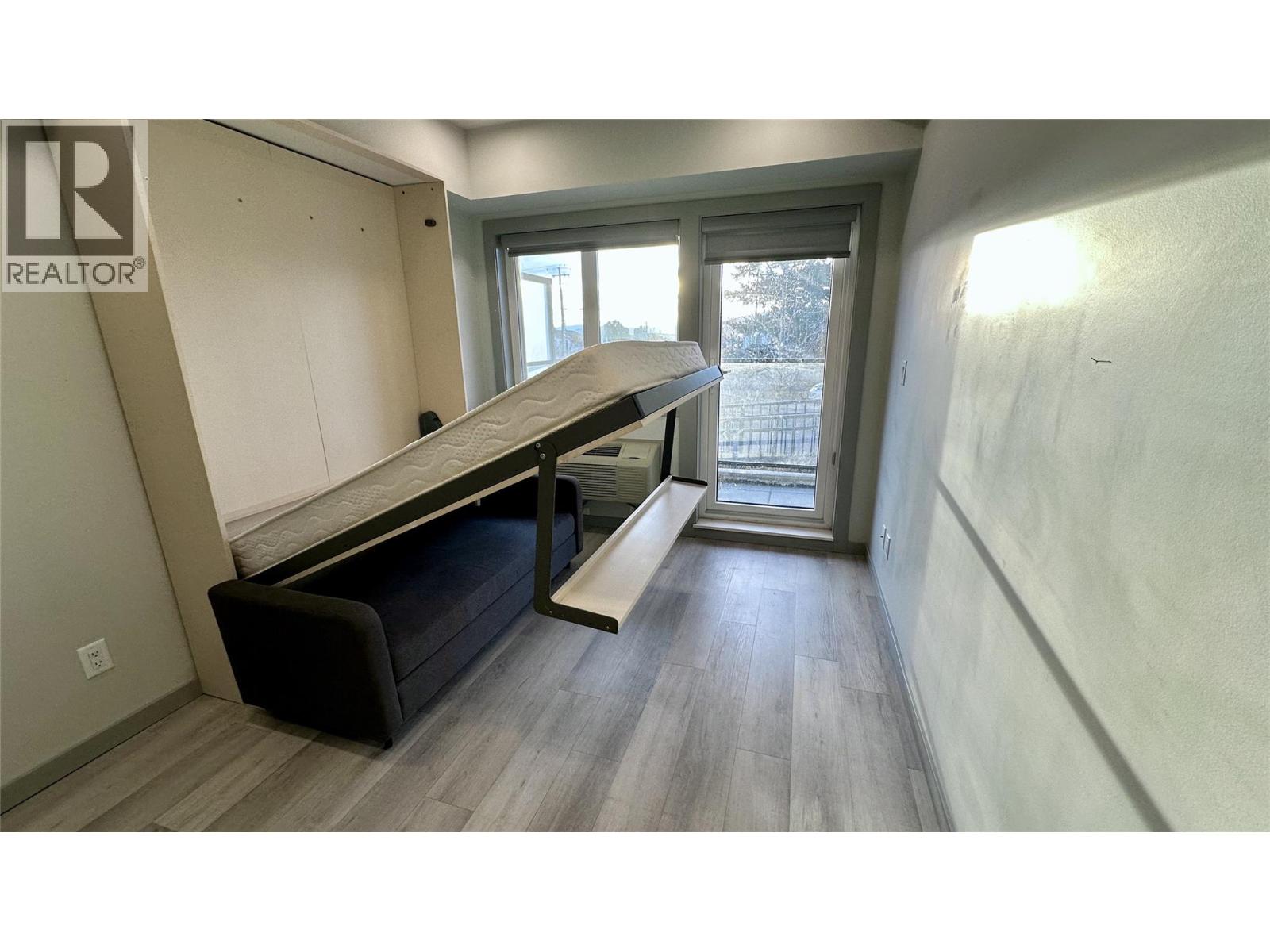 345 Dougall Road N Unit# Ph12, Kelowna, British Columbia  V1X 0A8 - Photo 5 - 10397185