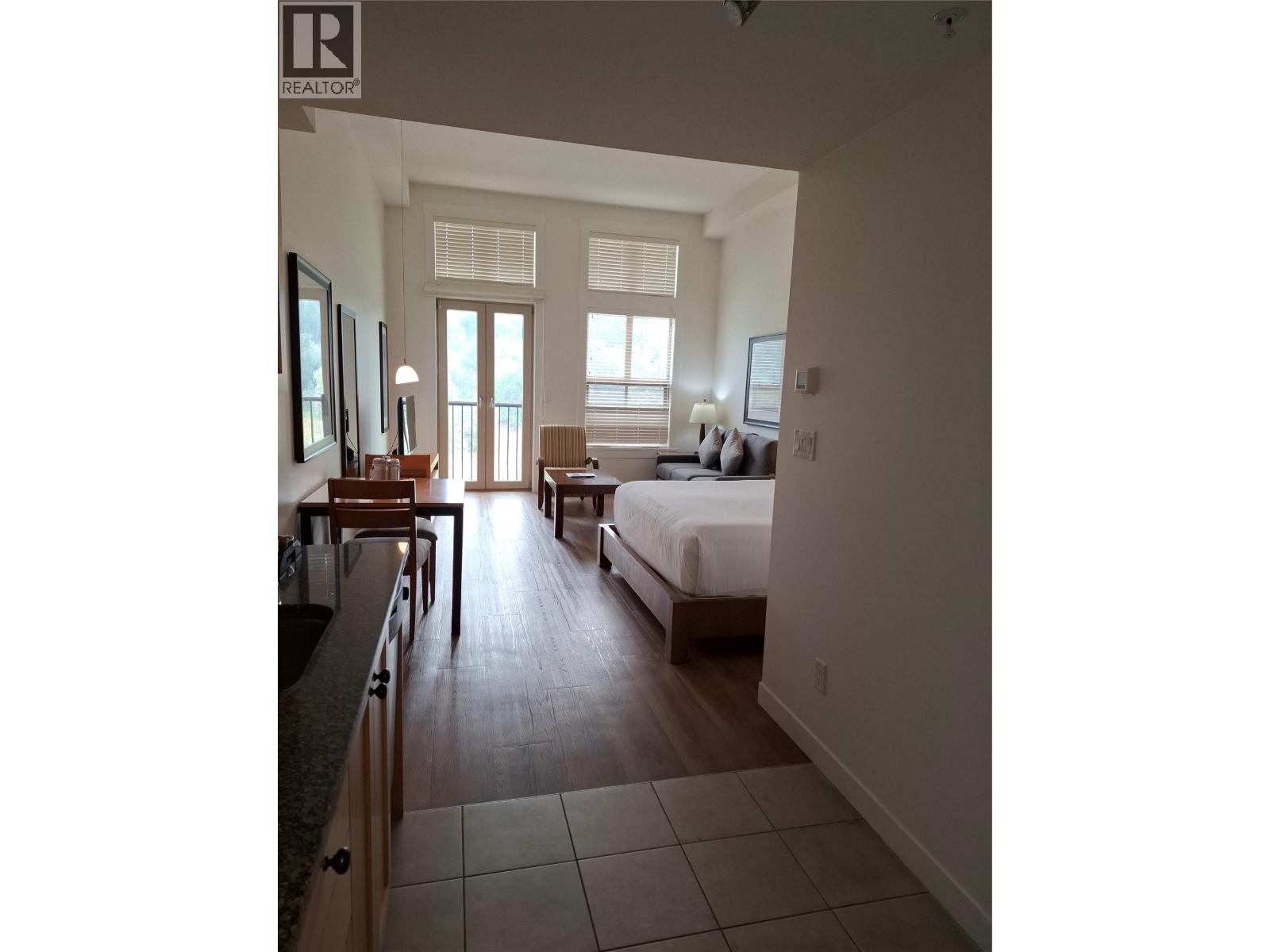 4200 Lakeshore Drive Unit# 338, Osoyoos, British Columbia  V0H 1V6 - Photo 1 - 10397312