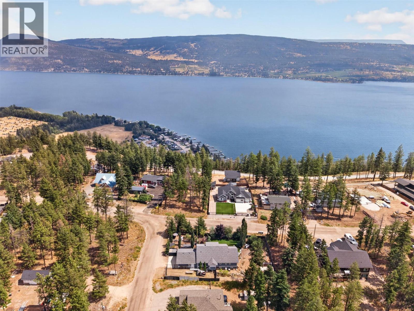 7272 Dunwaters Road, Kelowna, British Columbia  V1Z 3W4 - Photo 13 - 10395772