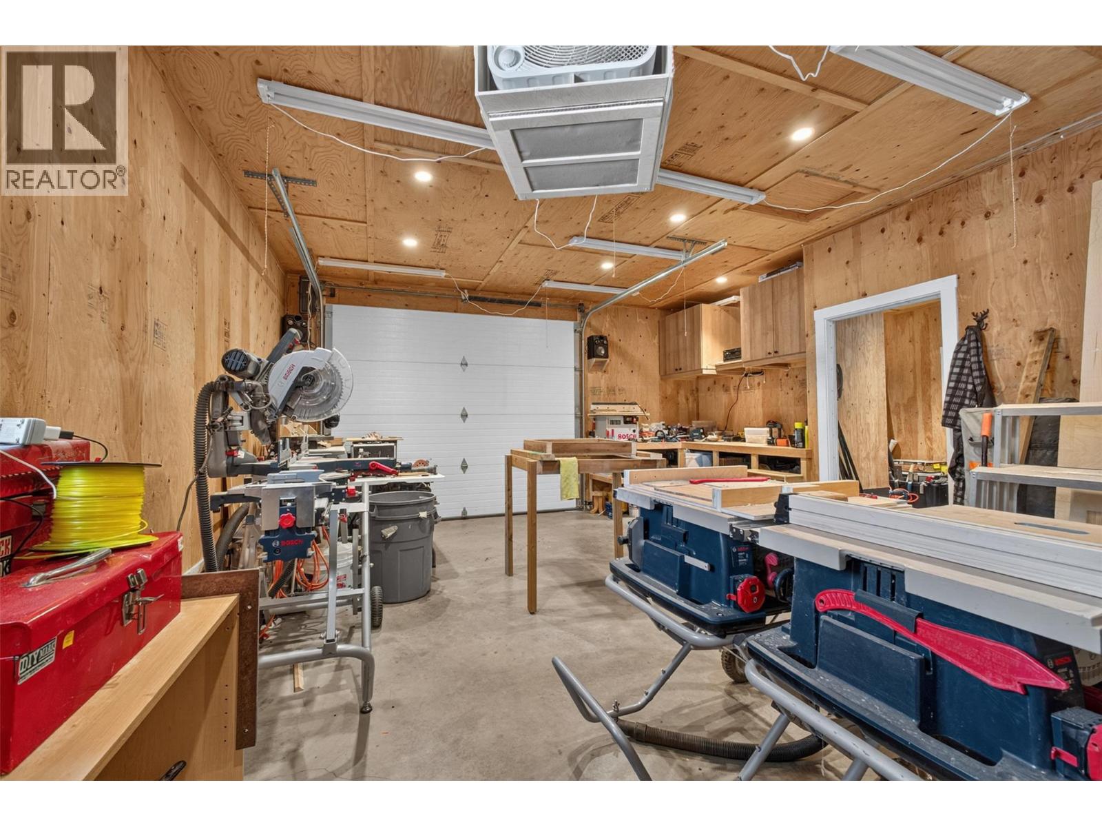 7272 Dunwaters Road, Kelowna, British Columbia  V1Z 3W4 - Photo 43 - 10395772