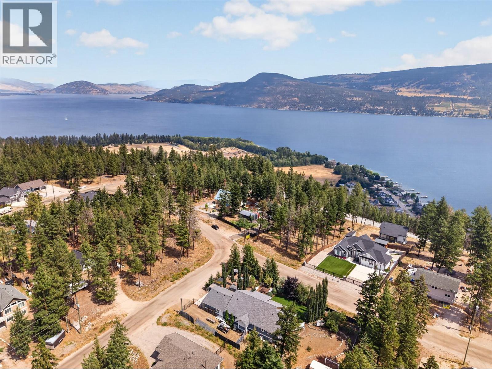7272 Dunwaters Road, Kelowna, British Columbia  V1Z 3W4 - Photo 57 - 10395772