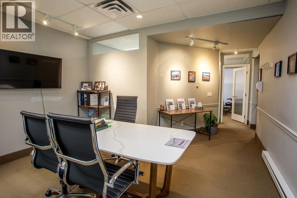 1455 Ellis Street, Kelowna, British Columbia  V1Y 2A3 - Photo 18 - 10398033