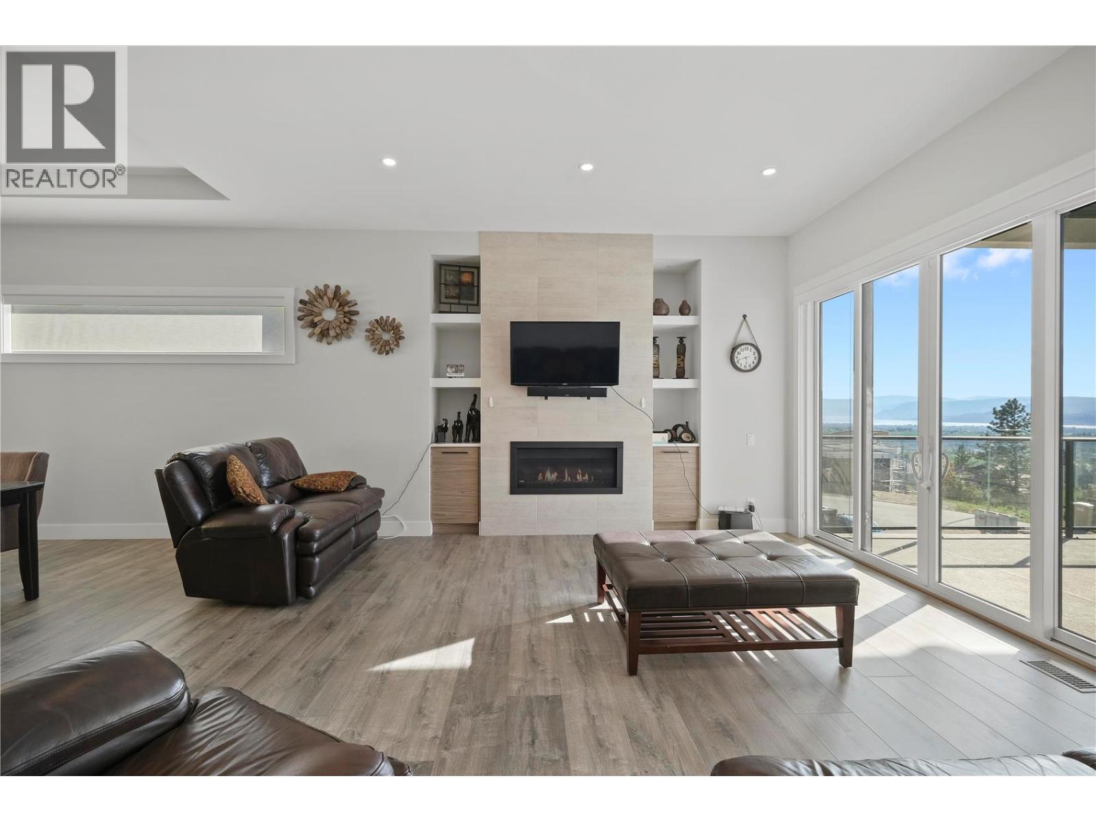 695 Deans Drive, Kelowna, British Columbia  V1P 1A1 - Photo 11 - 10398135