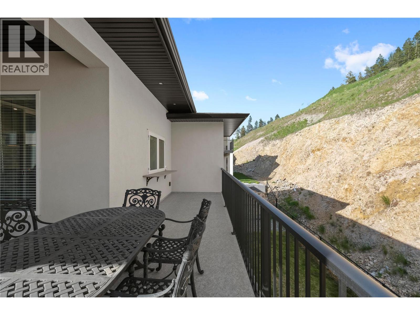 695 Deans Drive, Kelowna, British Columbia  V1P 1A1 - Photo 18 - 10398135