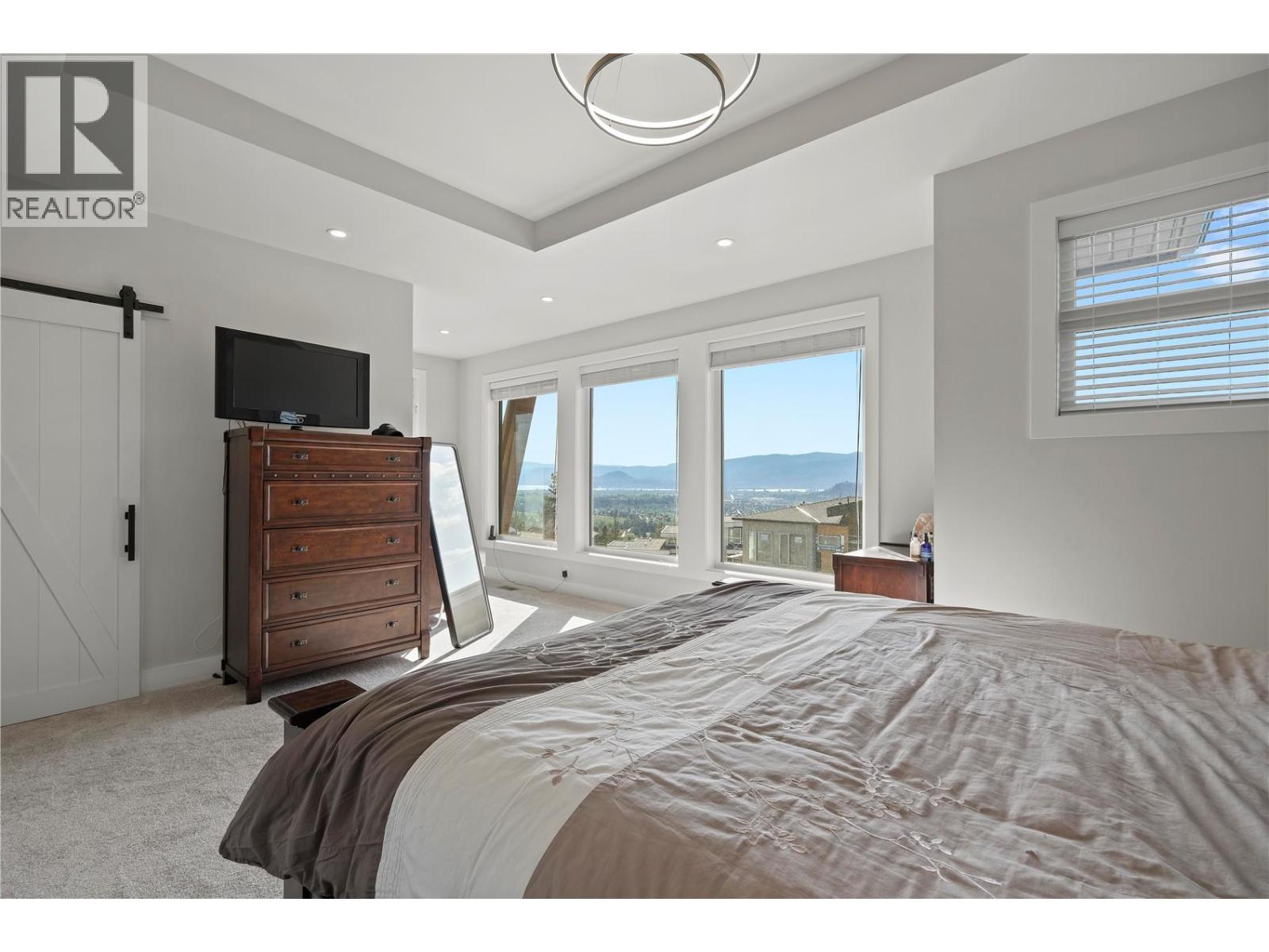 695 Deans Drive, Kelowna, British Columbia  V1P 1A1 - Photo 35 - 10398135