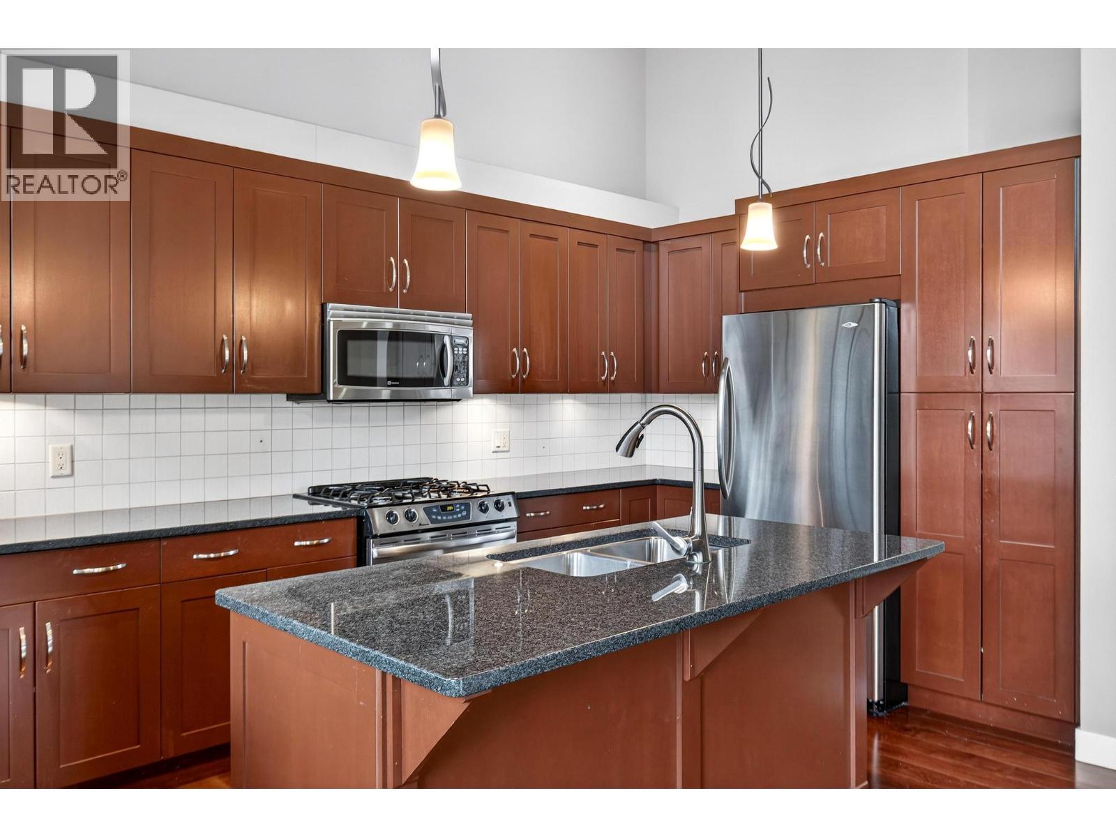 600 Sarsons Road Unit# 203, Kelowna, British Columbia  V1W 5H5 - Photo 4 - 10398060