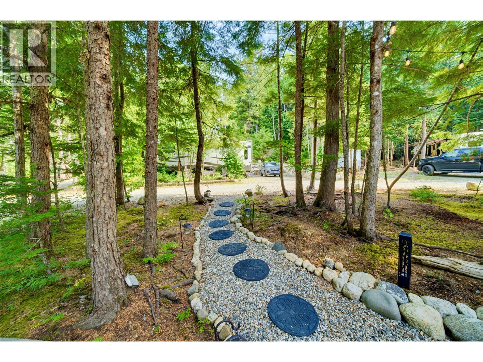 3499 Luoma Road Unit# 187, Malakwa, British Columbia  V0E 2J0 - Photo 17 - 10398041