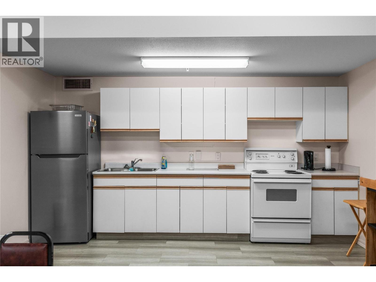 3805 30 Avenue Unit# 301, Vernon, British Columbia  V1T 9M3 - Photo 34 - 10397923