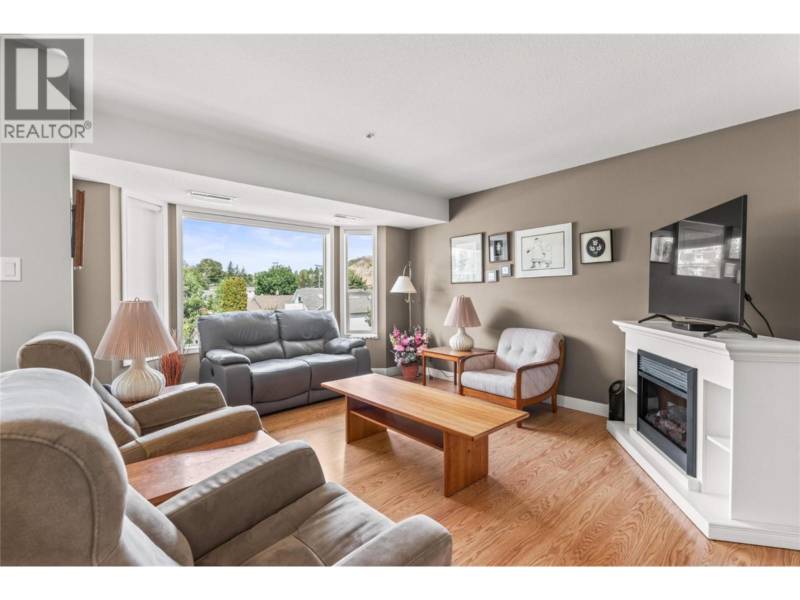 3805 30 Avenue Unit# 301, Vernon, British Columbia  V1T 9M3 - Photo 5 - 10397923