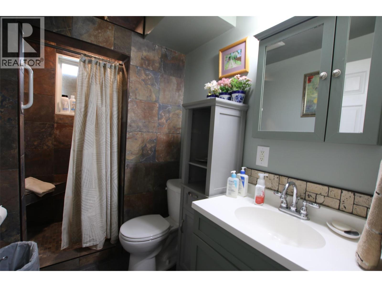 40/48 Kinuseo Place, Tumbler Ridge, British Columbia  V0C 2W0 - Photo 16 - 10398116