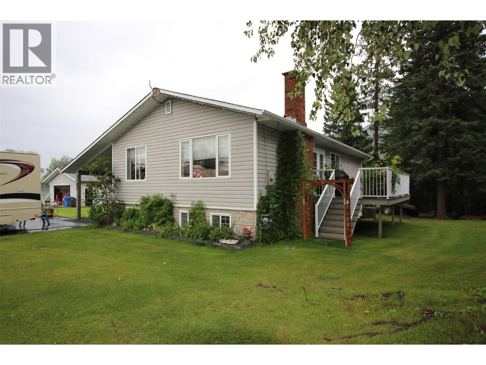 40/48 Kinuseo Place, Tumbler Ridge, British Columbia  V0C 2W0 - Photo 33 - 10398116