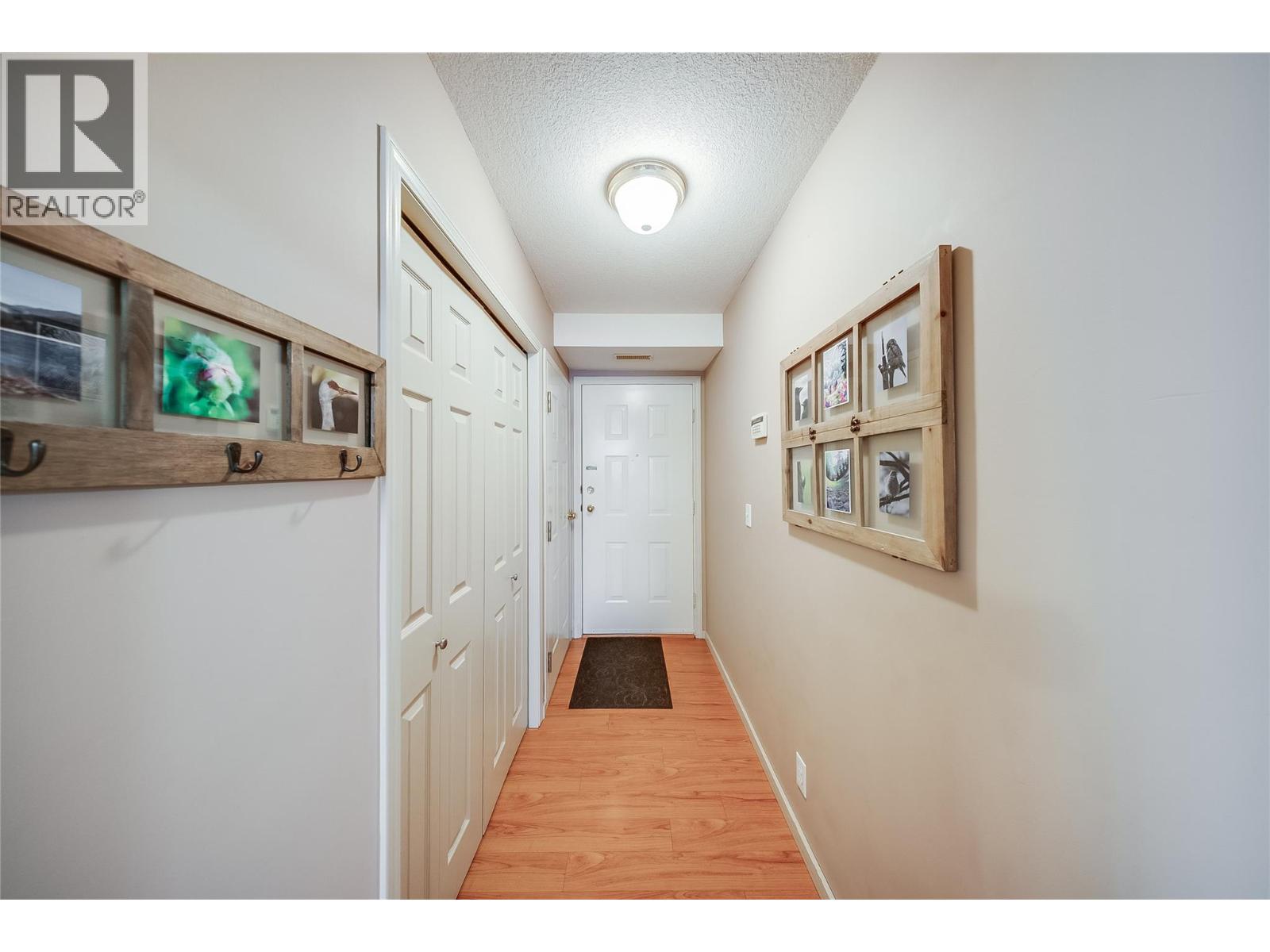 573 10th Avenue Unit# 4, Castlegar, British Columbia  V1N 1K6 - Photo 26 - 10398081