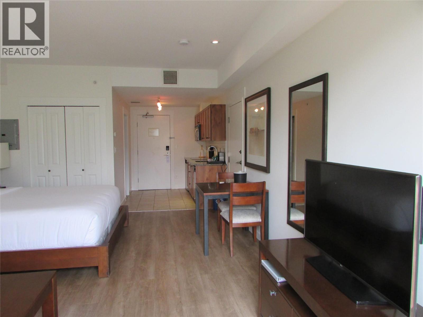 4200 Lakeshore Drive Unit# 332, Osoyoos, British Columbia  V0H 1V6 - Photo 4 - 10397886