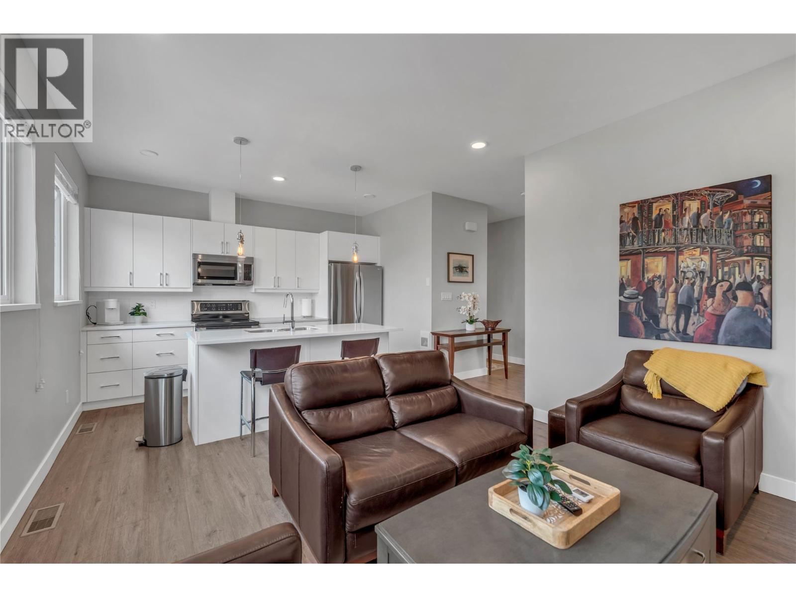 367 Douglas Avenue, Penticton, British Columbia  V2A 2V1 - Photo 45 - 10396347