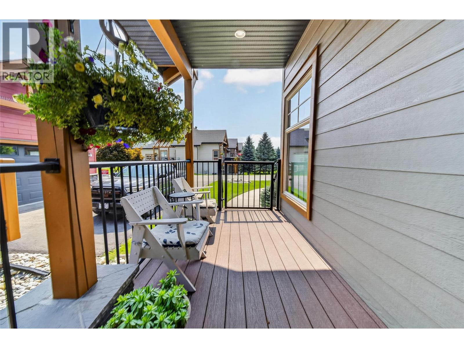 204 Boulder Creek Drive, Cranbrook, British Columbia  V1C 0B4 - Photo 4 - 10398101