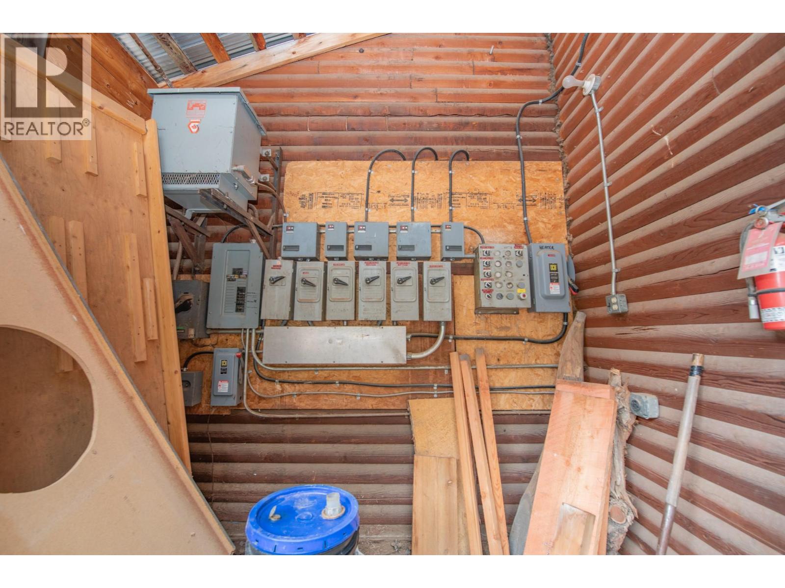 17 Bear Valley Road, Lumby, British Columbia  V0E 2G1 - Photo 21 - 10397875